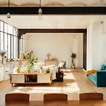 Sublime Loft Avec Verrieres Sur Le Canal St Martin